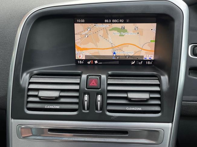 VOLVO XC60 Photo 44
