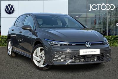 2025 VOLKSWAGEN Golf 1.5 TSI eHybrid 19.7kWh GTE Hatchback 5dr Petrol Plug-in Hybrid DSG Euro 6 (s/s) (272 ps) at JCT600