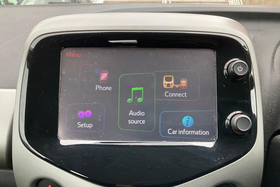 Citroen C1 Photo autoimg-e005aaf8315ce4b6c9f88730fab8aa59a6afca70.jpg