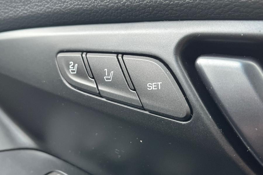 Hyundai I30 Photo autoimg-e007a49a4d87f0b4f54435853f4407553c8d771e.jpg