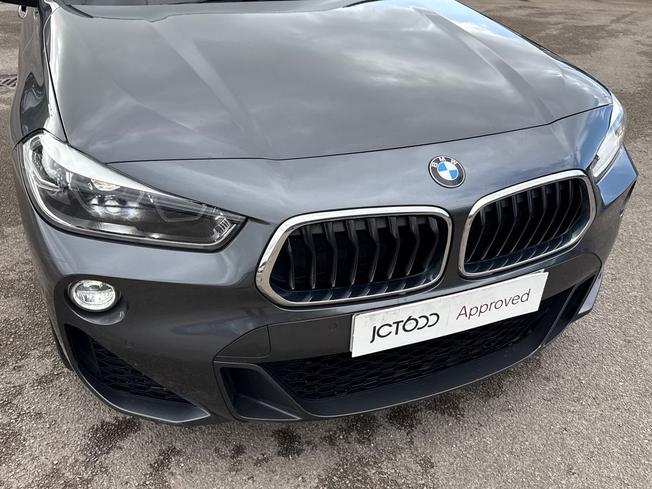 BMW X2 Photo 32