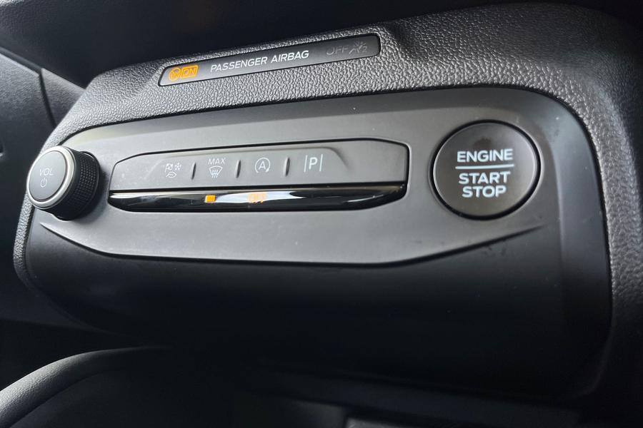 Ford FOCUS Photo autoimg-e00e019845557fcf4856eefc5af719d00651ac25.jpg
