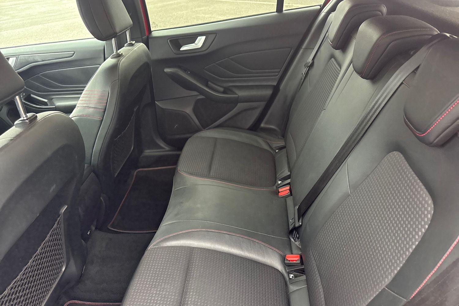 Ford Focus Photo 19