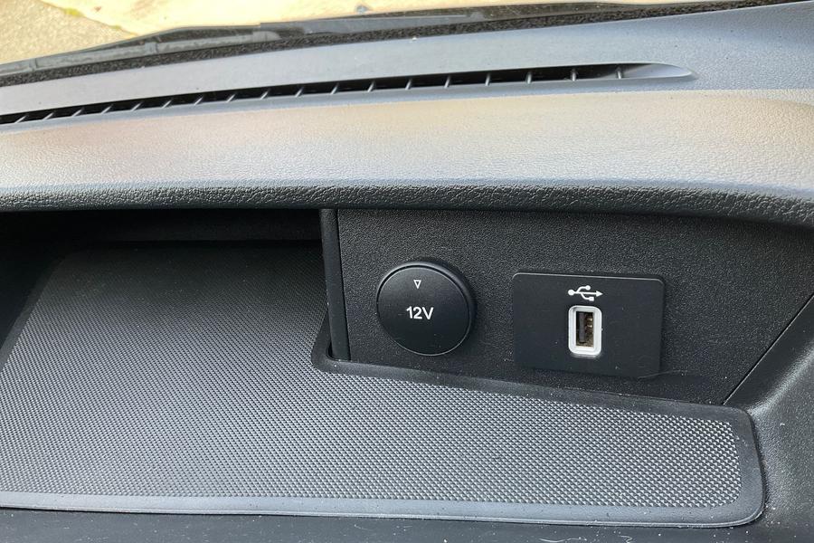 Ford Transit Custom Photo autoimg-e0101c47893fa22413182c10639681e1802b3507.jpg