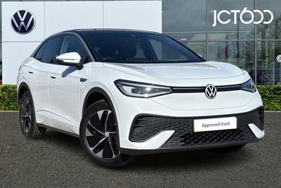 2023 VOLKSWAGEN Id.5 Pro Performance 77kWh Style SUV 5dr Electric Auto (204 ps) at JCT600