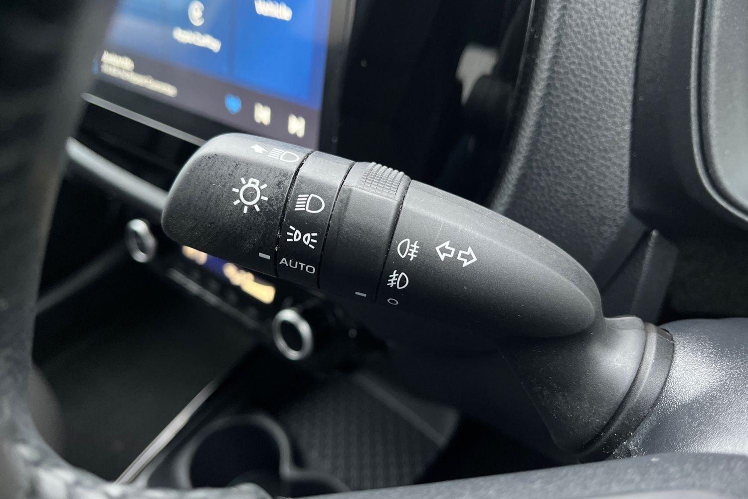 Toyota AYGO X Photo 13
