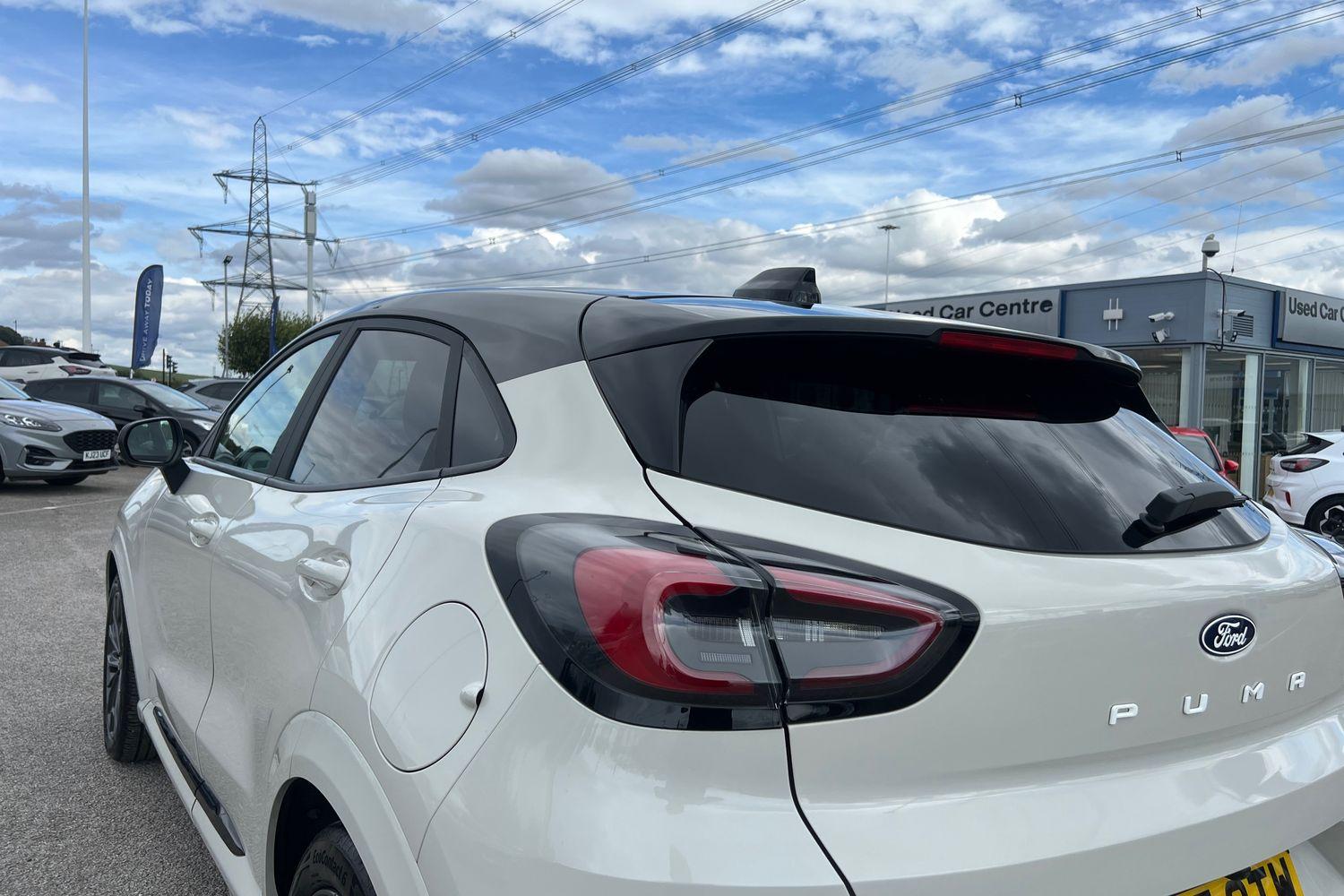 Ford PUMA Photo 24