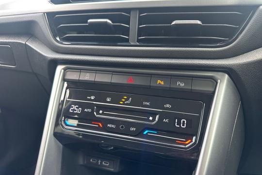 Volkswagen T-roc Photo autoimg-e01774597fc03d5b6465fbc23c6633828e6d58a1.jpg