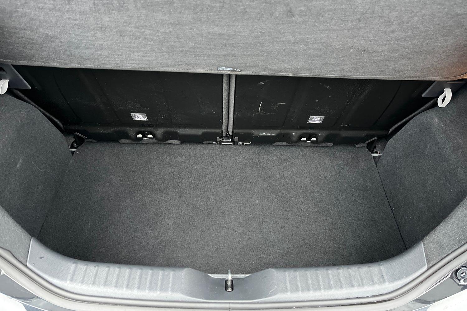 Toyota AYGO X Photo 20