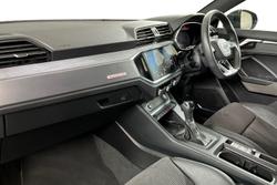 AUDI Q3 Photo 2