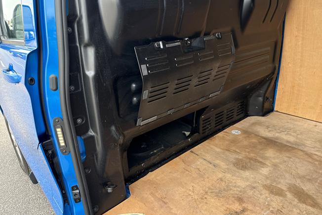 Volkswagen Transporter Photo 27