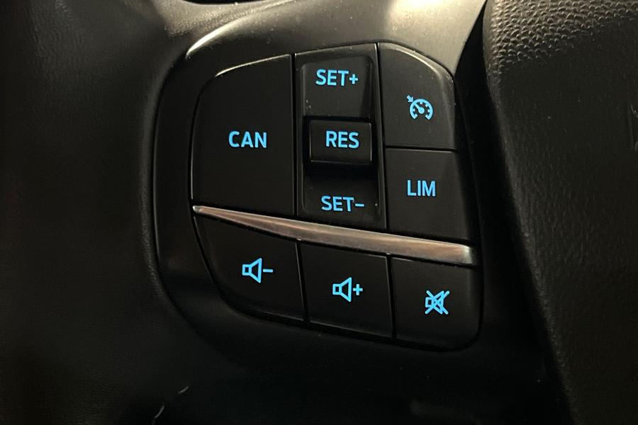 Ford FIESTA Photo autoimg-e01ea80073c0f5a974ac0c7fd5aedb95cdbd8916.jpg