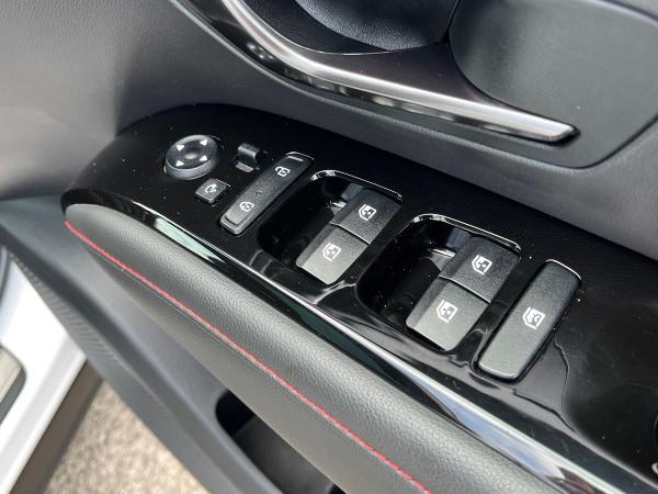 Hyundai TUCSON Photo autoimg-e024b93548fe685f28c8629431023015491187c2.jpg
