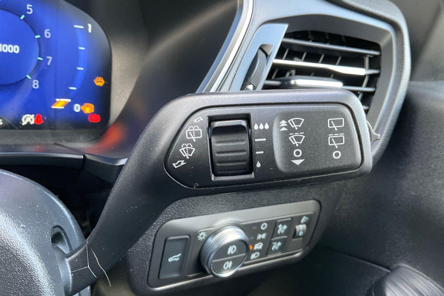 Ford Kuga Photo 14