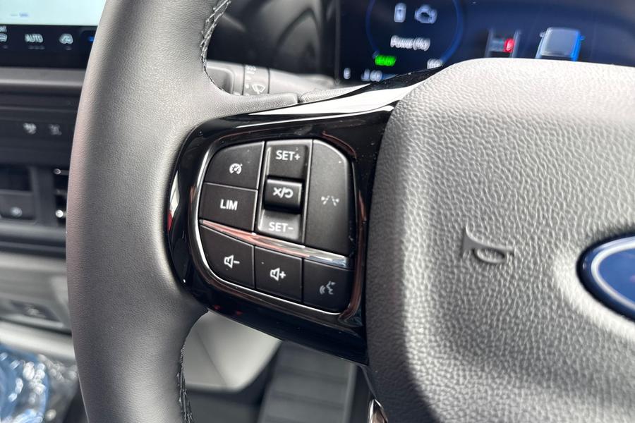 Ford TRANSIT CUSTOM Photo autoimg-e027eae78dbd50a22e282ebedde53768a115ffa4.jpg