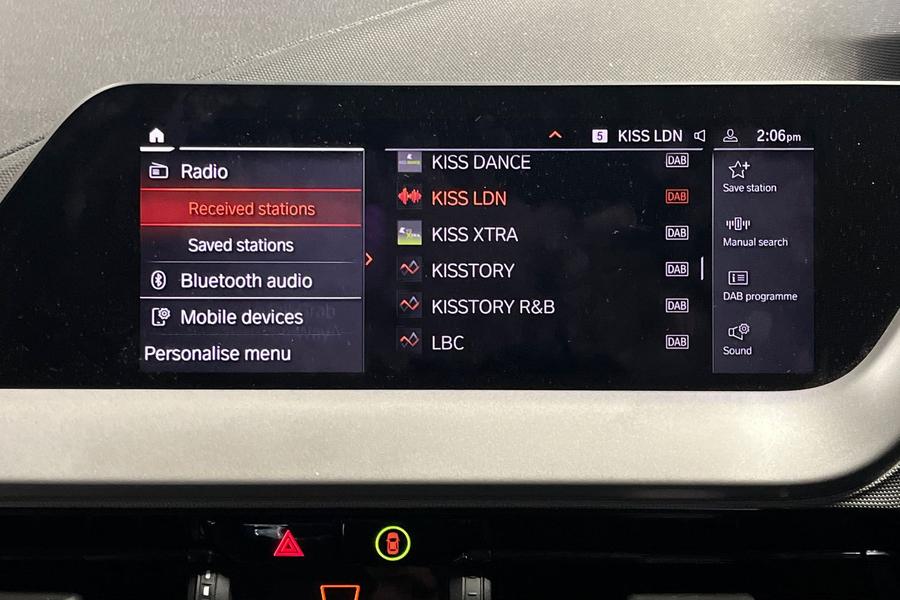 BMW 1 SERIES Photo autoimg-e02b332df2cd1ba2ef7ecfb4c504cb28fb3b148e.jpg