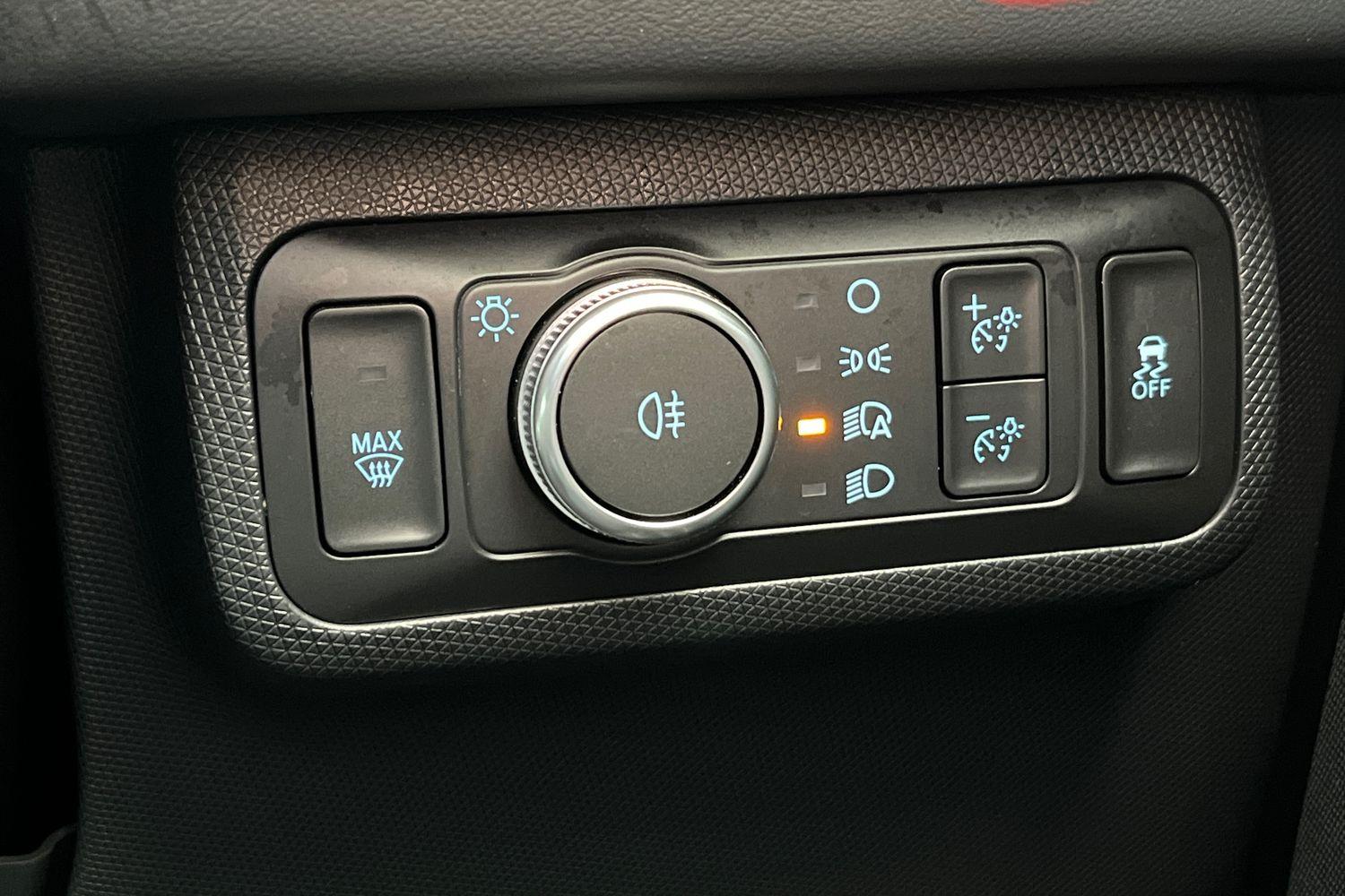 Ford MUSTANG MACH-E Photo 39