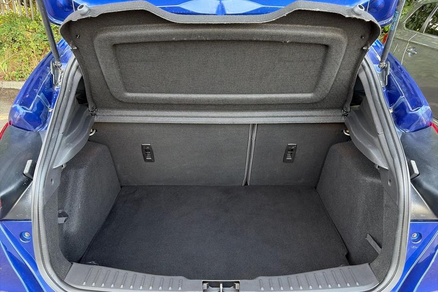 Ford Focus Photo autoimg-e02c88c556e2e35d11093ae34c85a0c14a6ea731.jpg