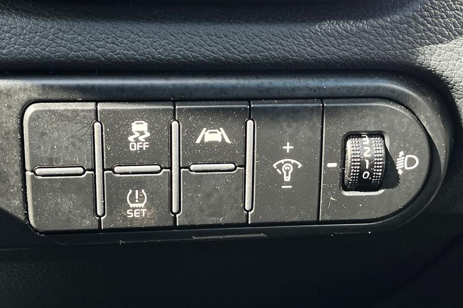 Kia PRO CEED Photo autoimg-e02e8617ce002c420fdf01931e88f01fb3da012c.jpg