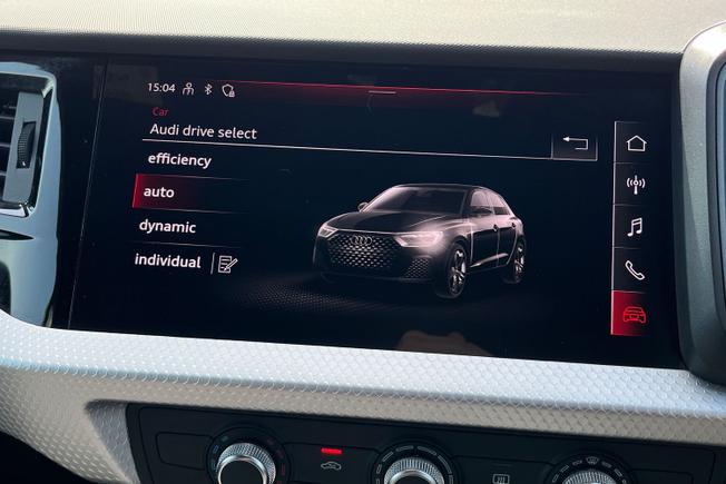 AUDI A1 Photo 35