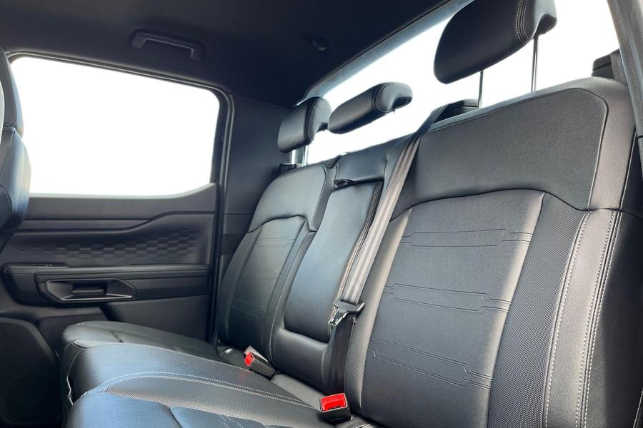 Ford RANGER Photo autoimg-e0308a09c822a4f60cc7f10e043f8388f3622680.jpg