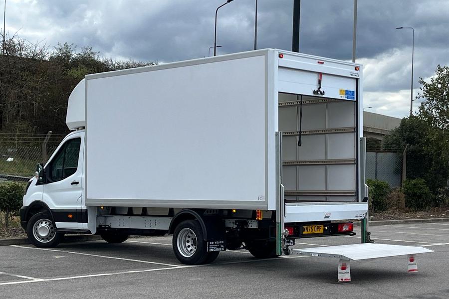 Ford TRANSIT Photo autoimg-e03145313e5c88eff689d9942fdd256305a98a83.jpg