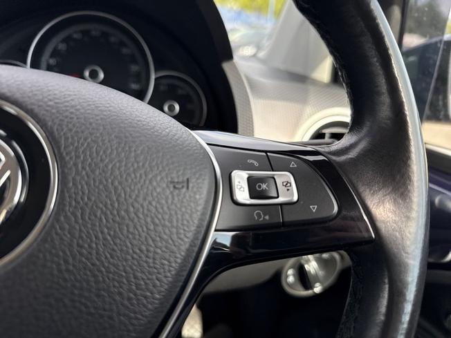 VOLKSWAGEN up! Photo 17