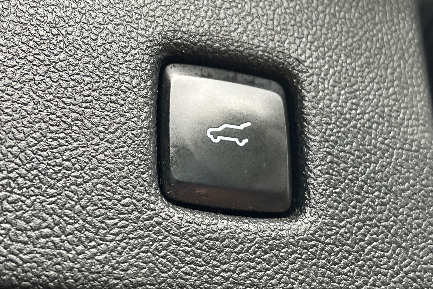 Ford KUGA Photo 36