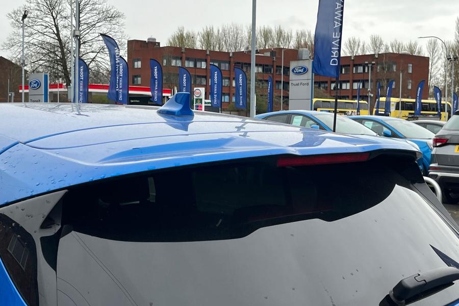 Ford FOCUS Photo autoimg-e036a1a6816cc85d85e3f64b6452a9e36ab8a5f9.jpg