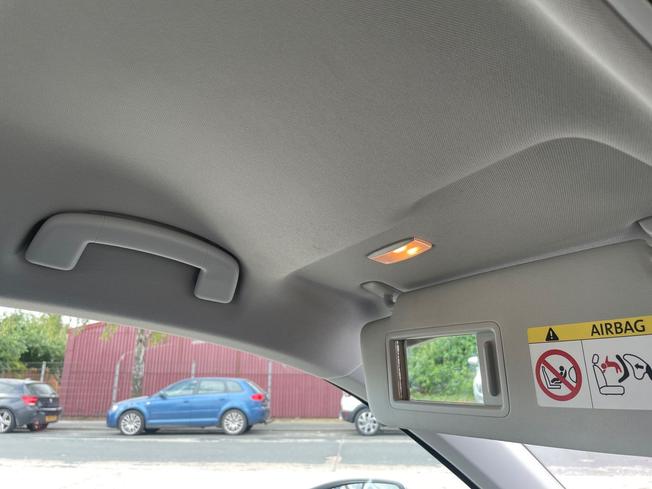 SEAT ATECA Photo 47