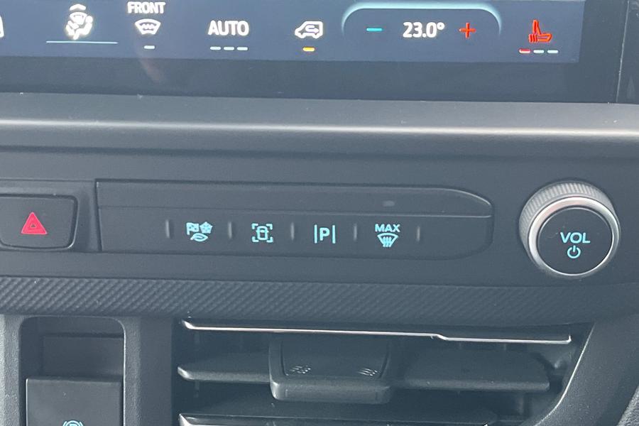 Ford TRANSIT CUSTOM Photo autoimg-e038c42c354f7681c0f1904beb69ec8cd5d30793.jpg