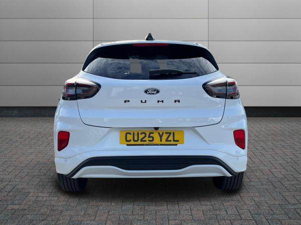 Ford Puma Photo autoimg-e038ed9dc2c541602b4369c35ec2e4c2c0c4c7b9.jpg