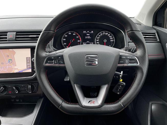 SEAT Ibiza Photo 11