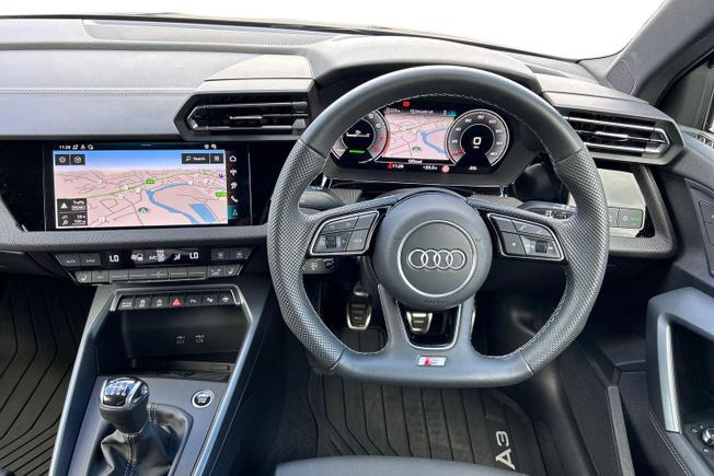 AUDI A3 Photo 11