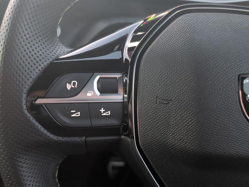 Used Peugeot E-2008 NX74YOO 35