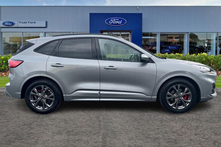 Ford KUGA Photo autoimg-e03ff85b28ec967144aa41b67d5914c72508ae3a.jpg