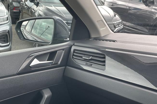 VOLKSWAGEN Polo Photo 27