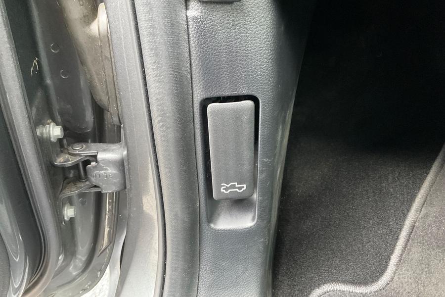 Ford RANGER Photo autoimg-e044cc42bce61d1d7f56246c73cb8bd2a455c998.jpg