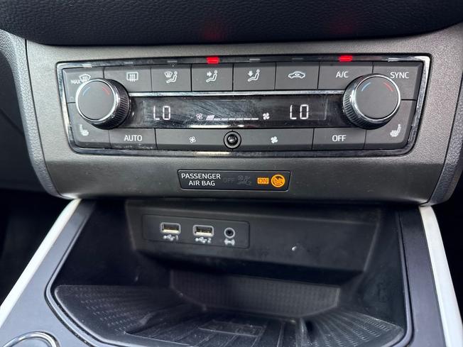 SEAT Arona Photo 32