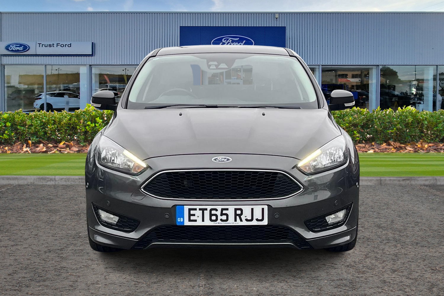 Ford FOCUS Photo 5