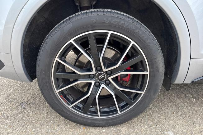 AUDI Q5 Photo 41