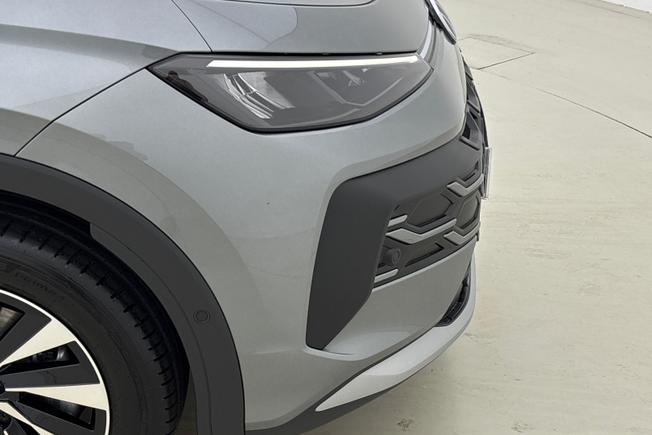 VOLKSWAGEN T-Roc Photo 19