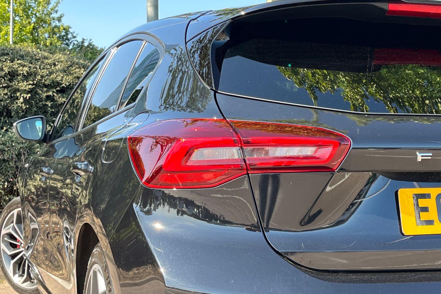 Ford Focus Photo 29