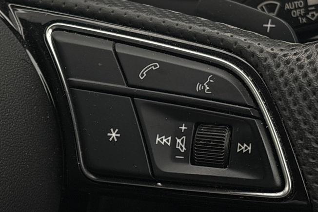 AUDI A5 Photo 17