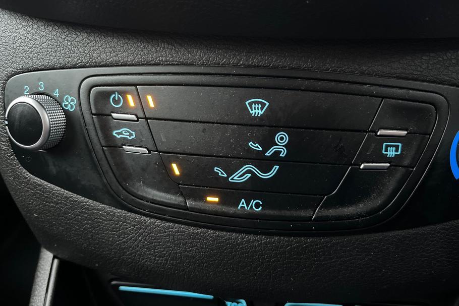 Used Ford TRANSIT COURIER LM72TWZ 31