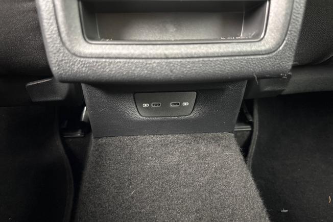 VOLKSWAGEN Golf Photo 22