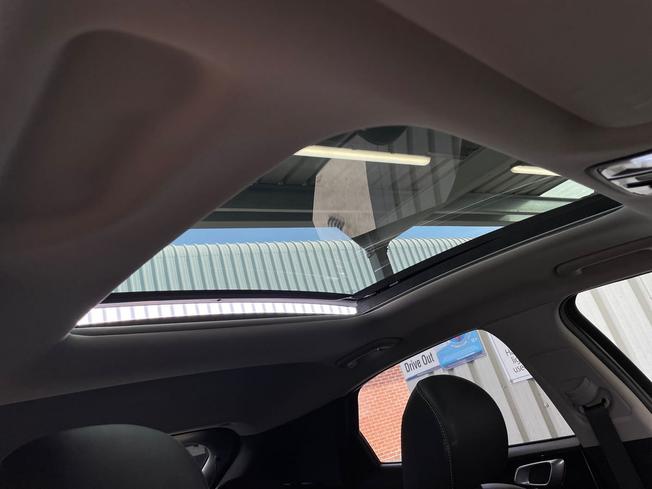 KIA Xceed Photo 32