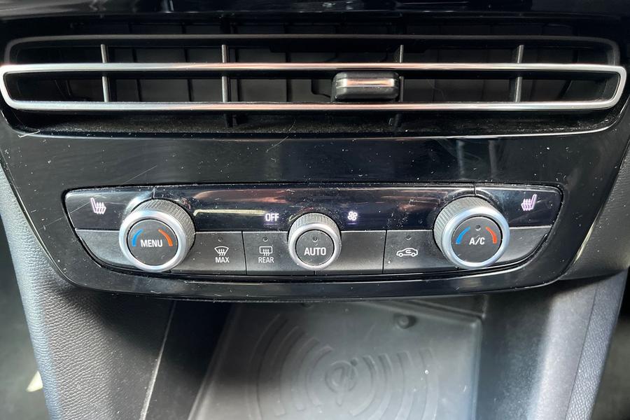 Vauxhall MOKKA Photo autoimg-e05d7f9f5eb297d8bba75bc15e8a64044119c5ab.jpg