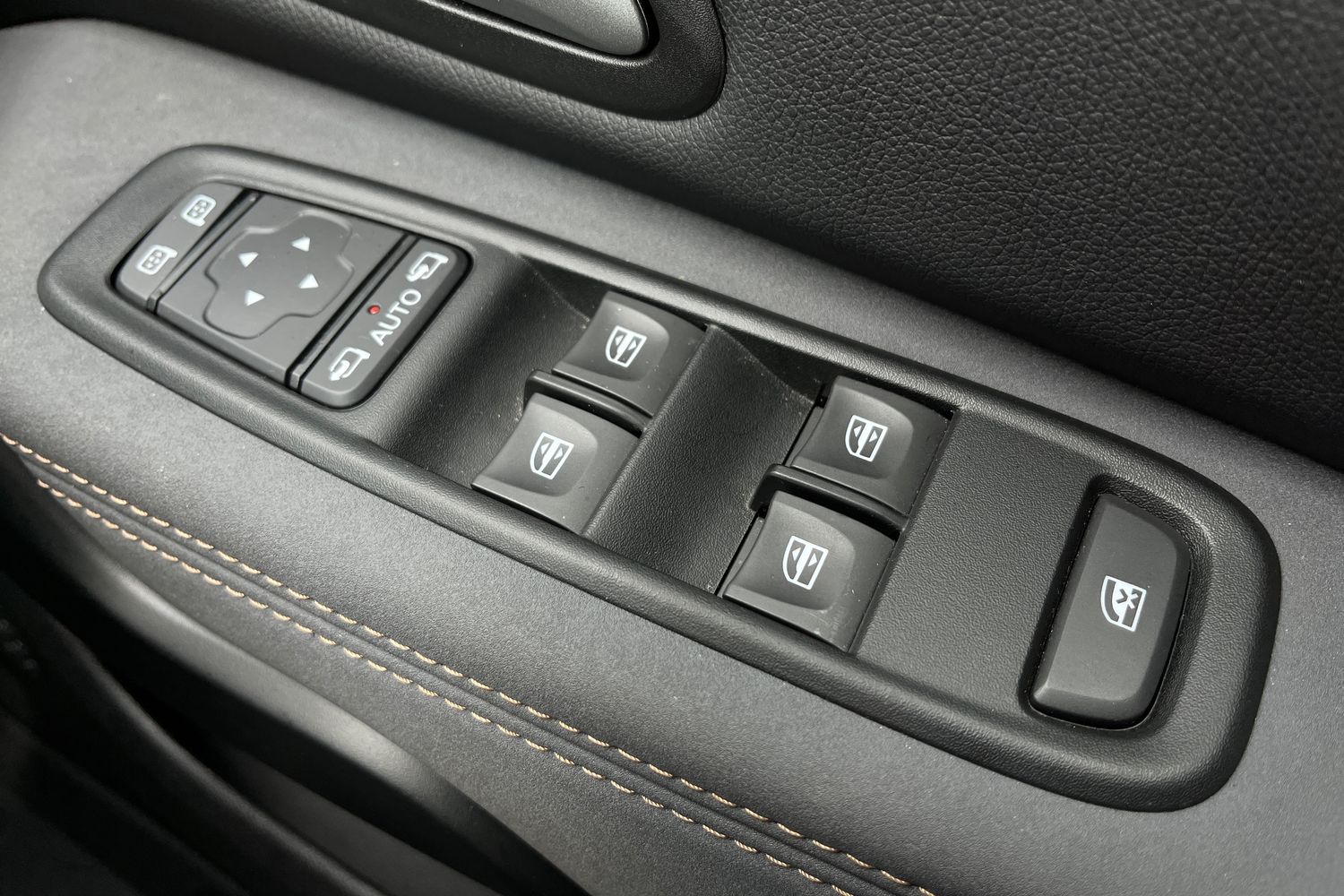 Dacia Duster Photo 15
