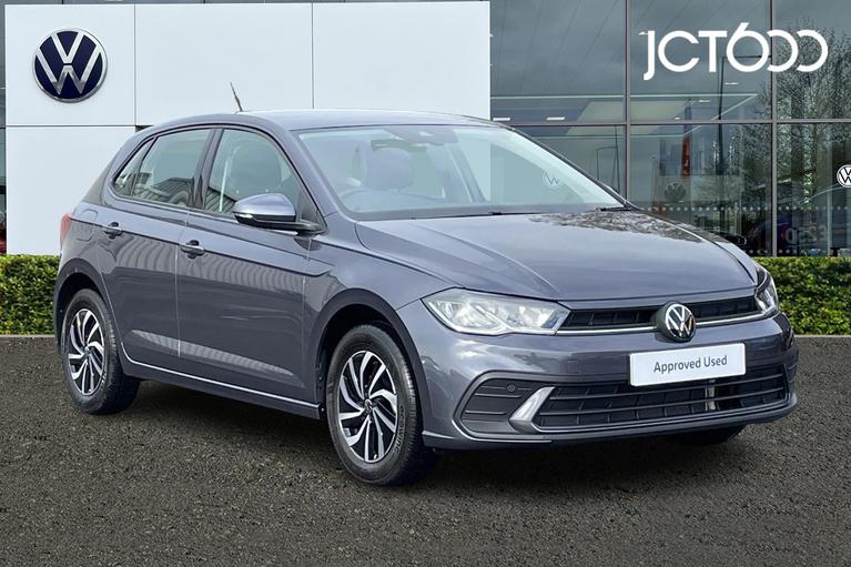 Used 2024 VOLKSWAGEN Polo 1.0 TSI Life 5dr DSG Smokey Grey Metallic at JCT600